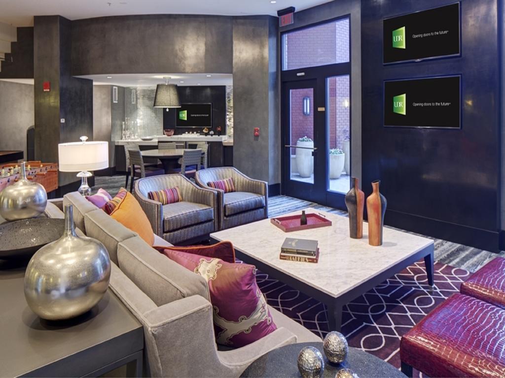 Global Luxury Suites At Thomas Circle Washington Exterior photo