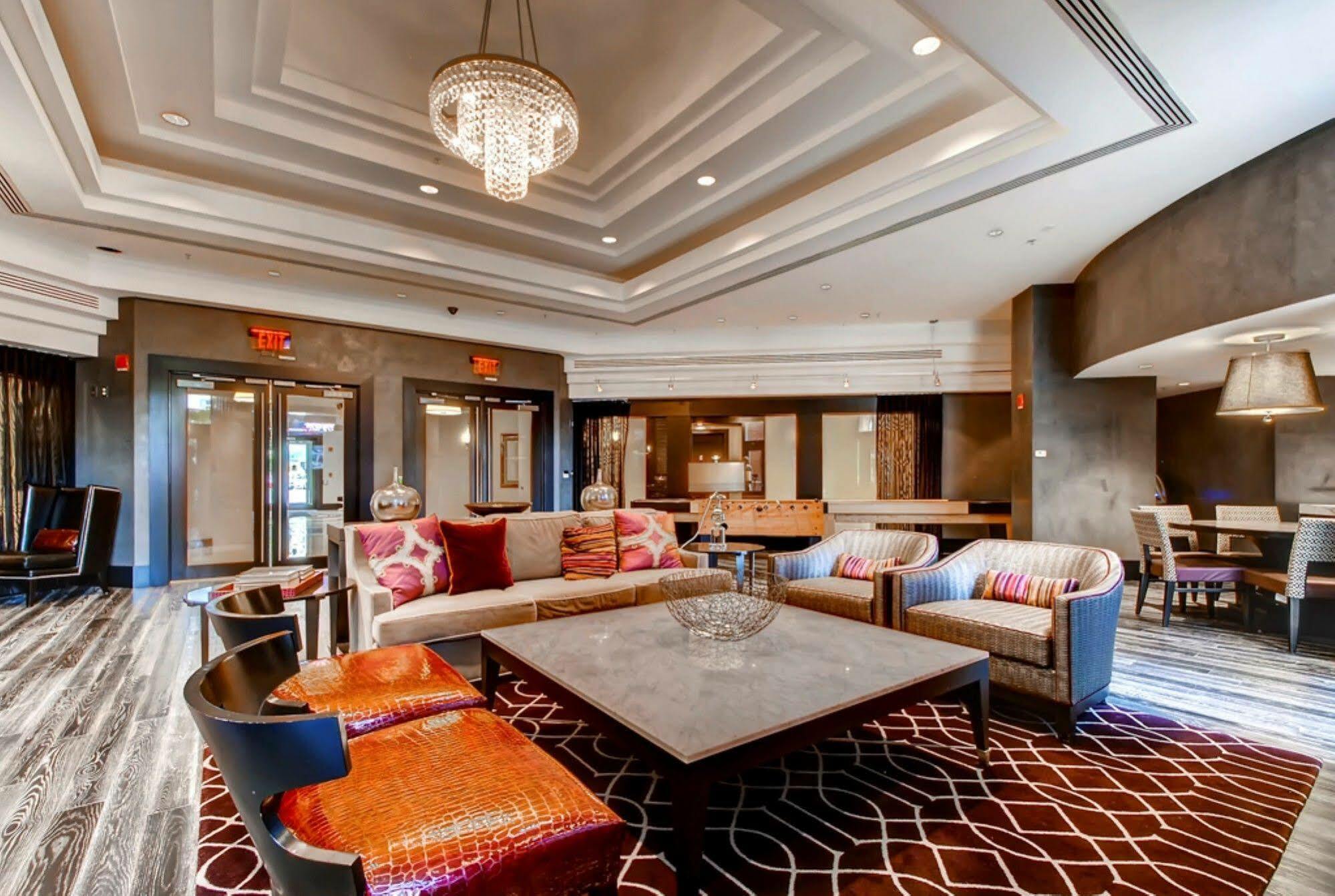Global Luxury Suites At Thomas Circle Washington Exterior photo