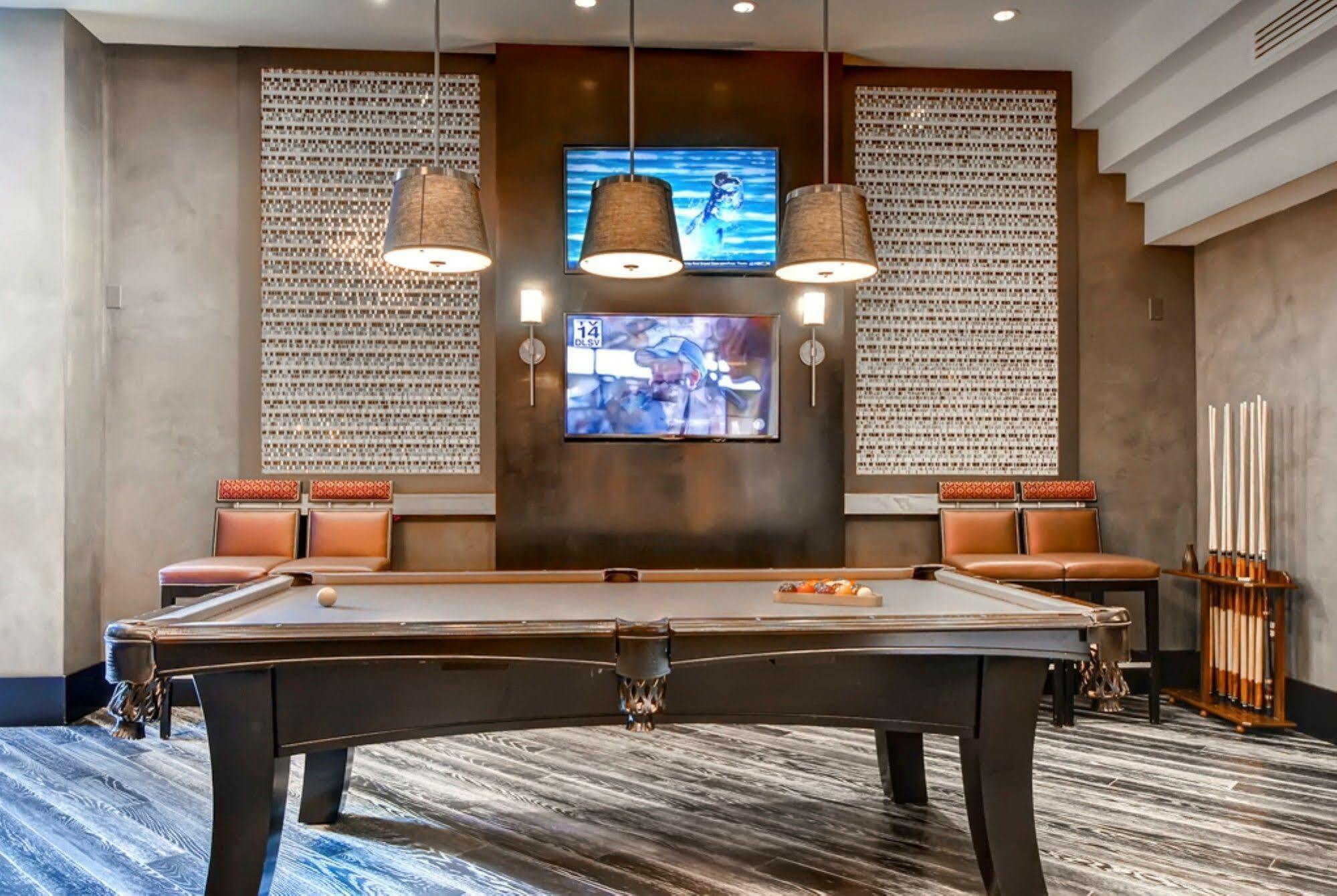 Global Luxury Suites At Thomas Circle Washington Exterior photo