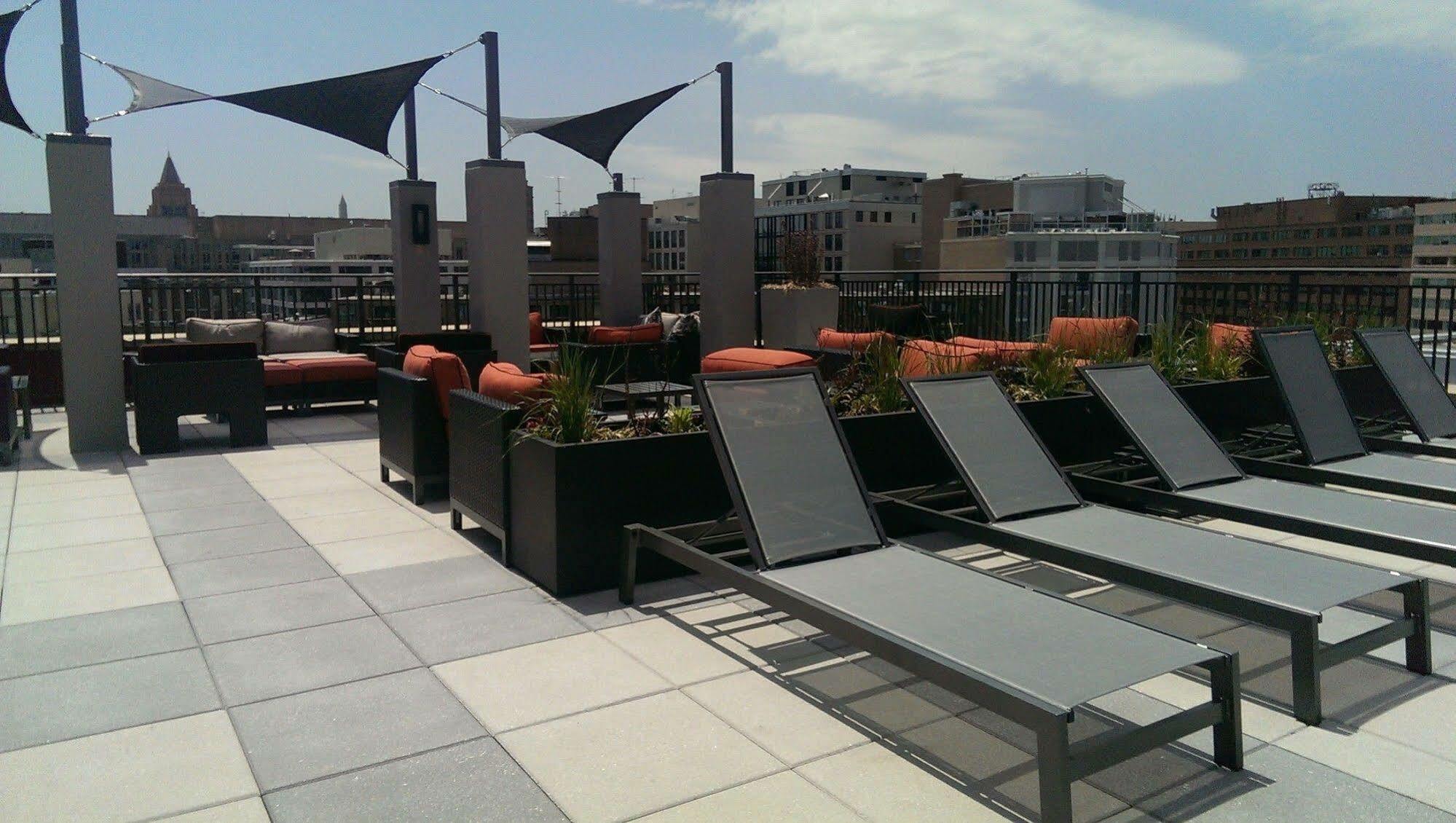 Global Luxury Suites At Thomas Circle Washington Exterior photo